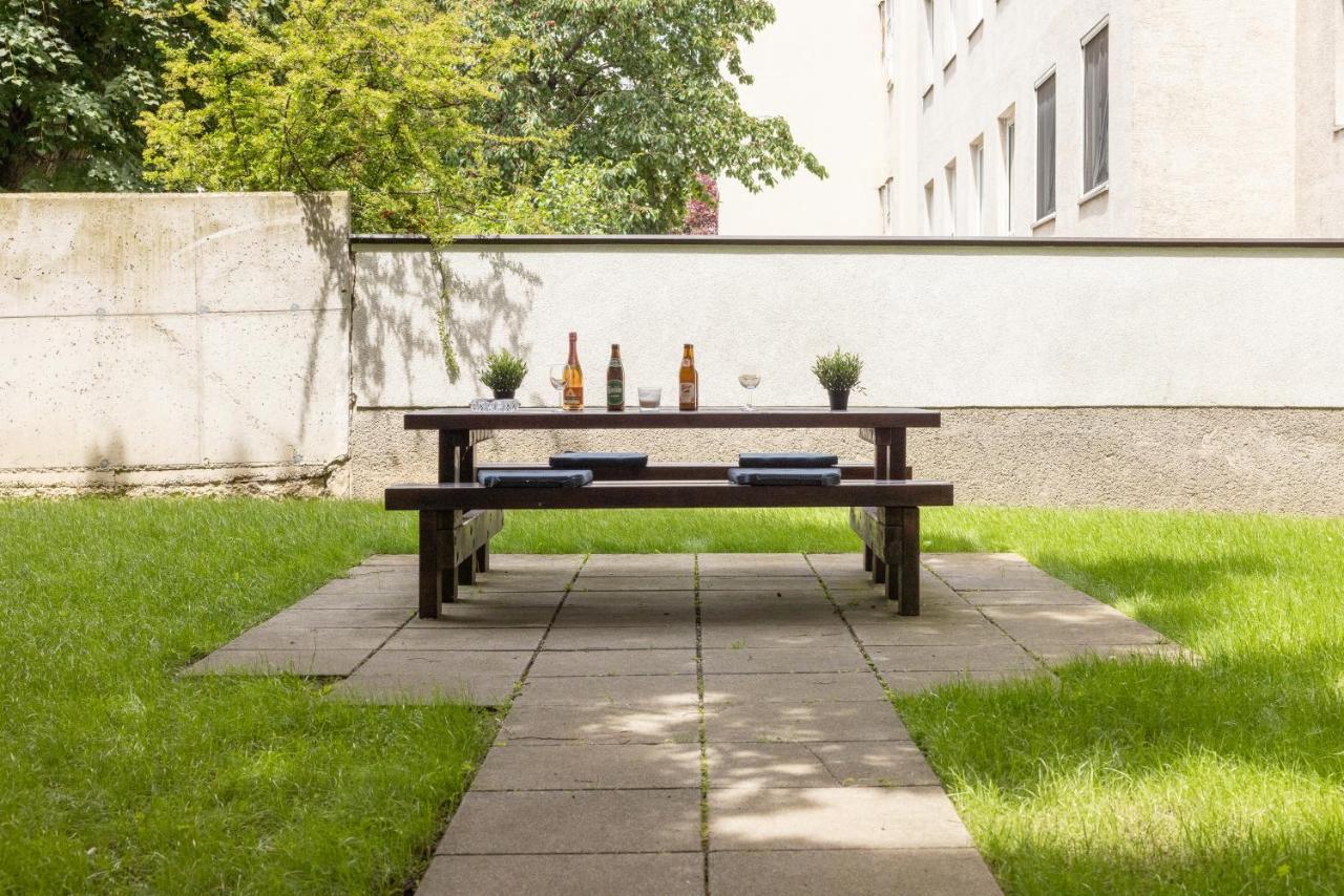 Yeshello Vienna Central Station Apartment Exterior photo